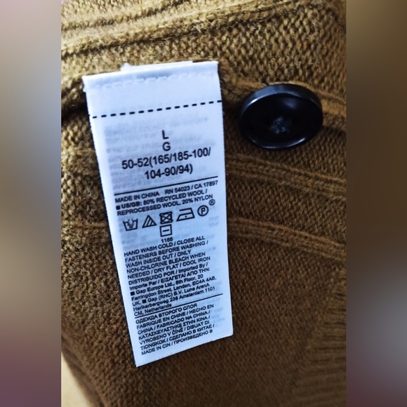 Banana republic novaro mock neck italian wool sweater!! Practically brand new!! - Picture 5 of 5